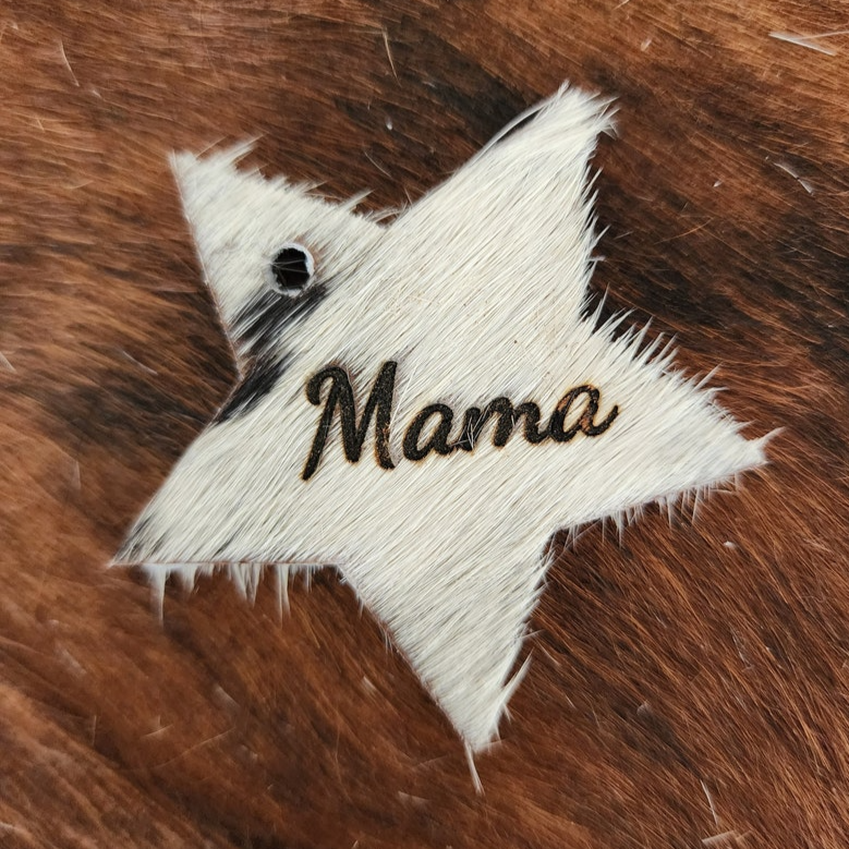 COWHIDE | Small Cattle Star Keychain