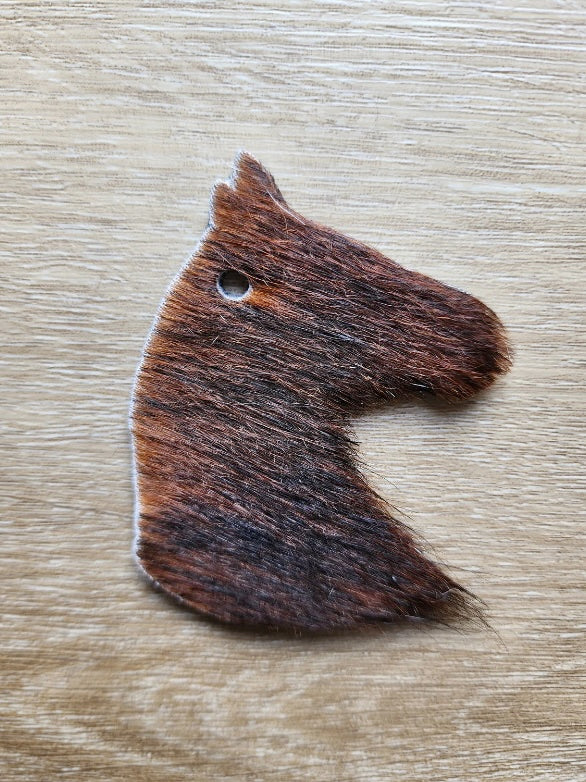 COWHIDE | Medium Horse Head Keychain